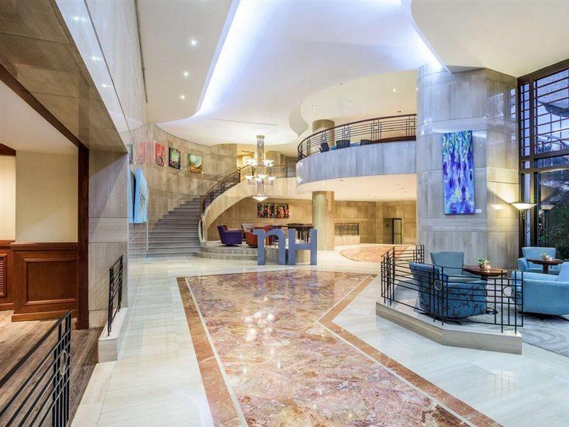Готель Nh Cali Royal Екстер'єр фото